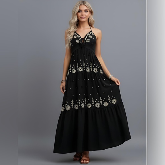 Boho Floral Embroidered Halter Dress - Picture 1 of 8